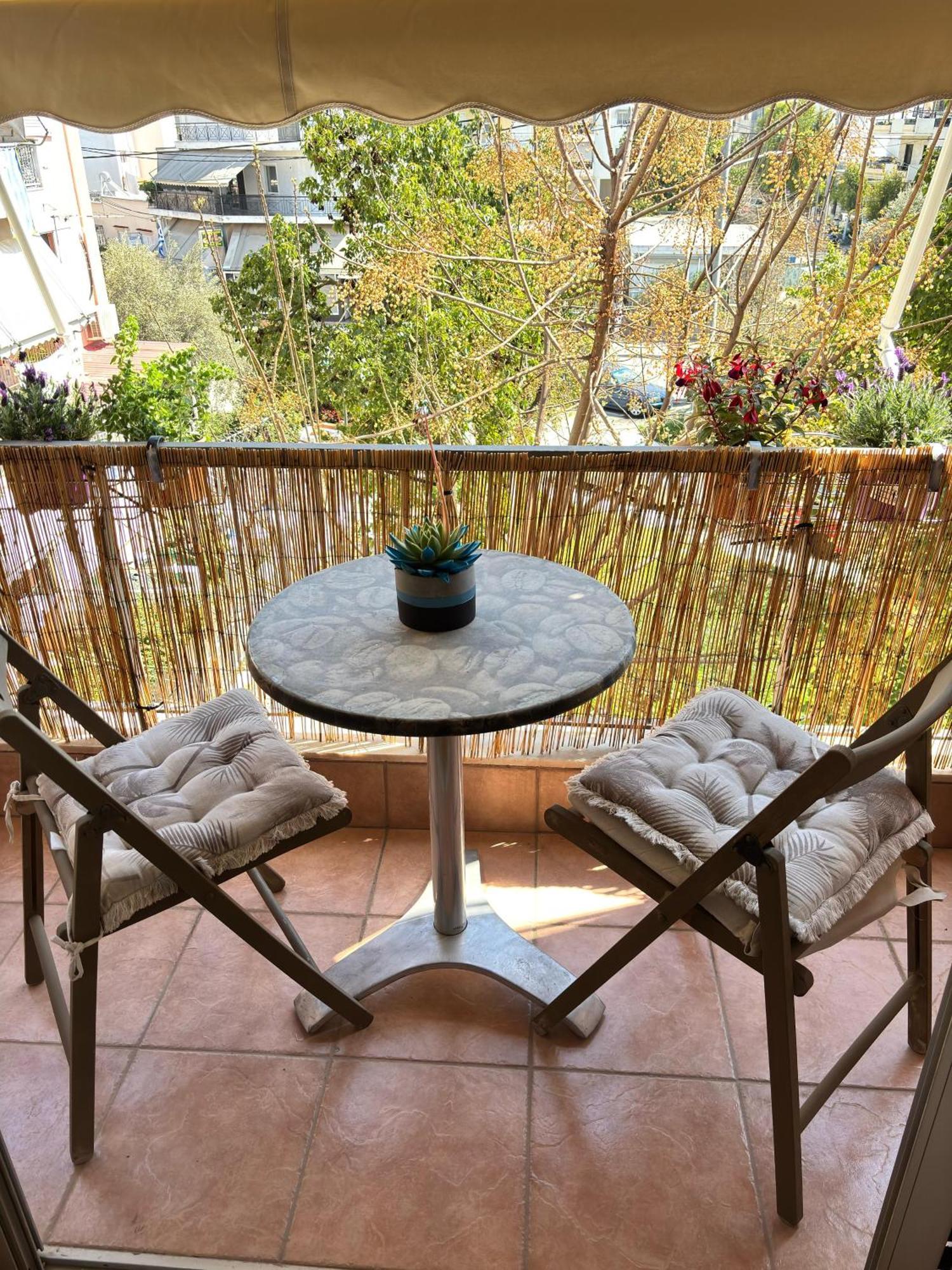 Nirvana Apartment Athena Bagian luar foto